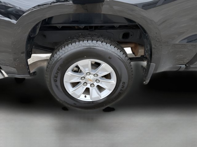 Used 2025 Chevrolet Silverado 1500 LT AWD/4WD image 25