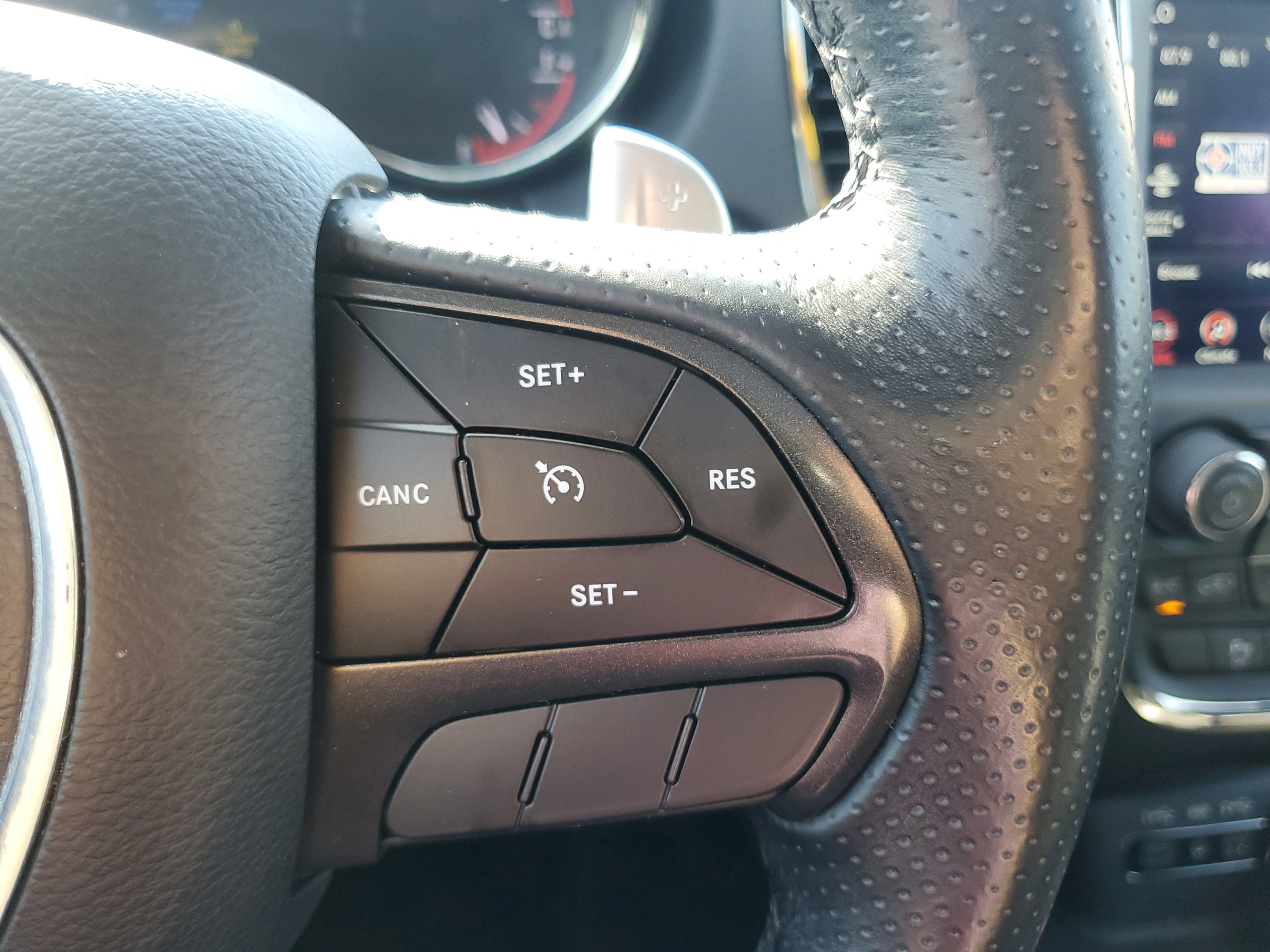 Used 2018 Dodge Durango GT w/ Premium Group AWD/4WD image 24