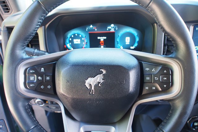 Certified 2025 Ford Bronco Badlands AWD/4WD image 21