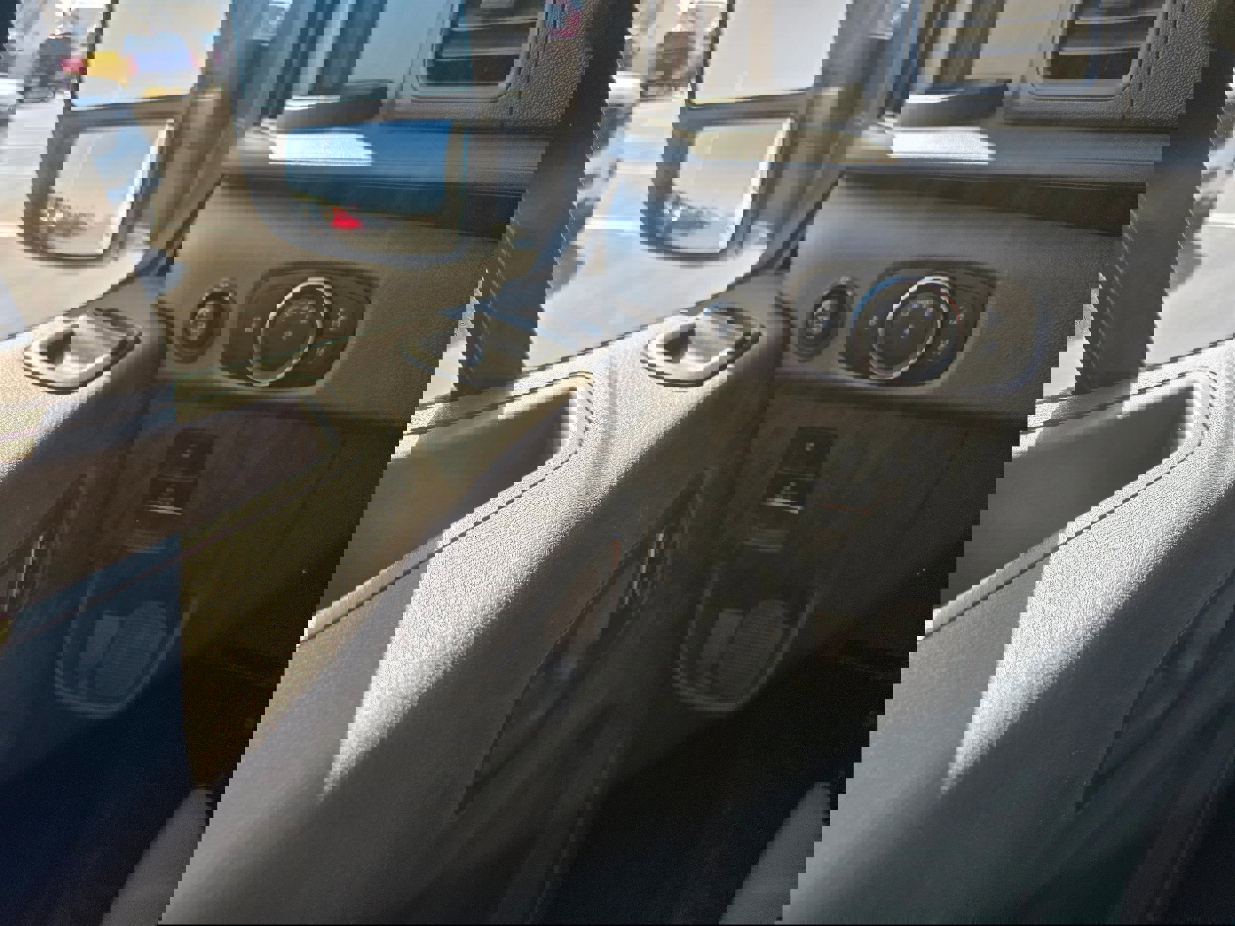 Certified 2024 Ford Transit 350 XLT image 19