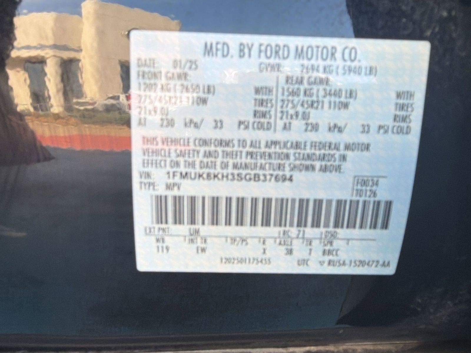 Certified 2025 Ford Explorer ST-Line w/ ST-Line Street Pack AWD/4WD image 16