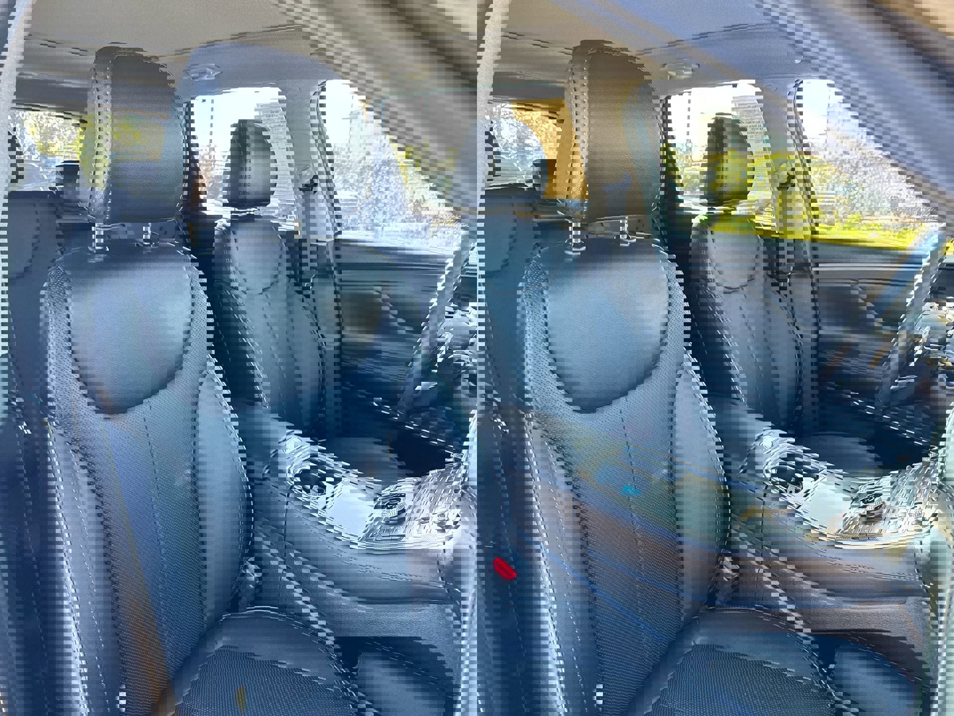 Used 2023 Hyundai Santa Fe Limited image 32