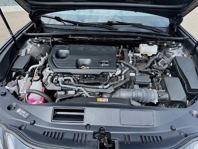 Used 2022 Lexus ES 300h image 21