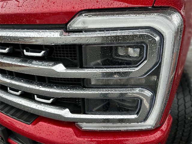 Certified 2024 Ford F250 Platinum w/ FX4 Off-Road Package image 9