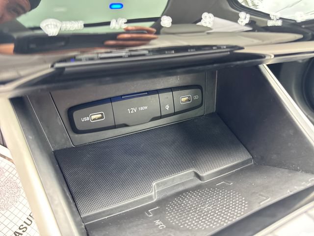 Used 2022 Hyundai Tucson Limited AWD/4WD image 34