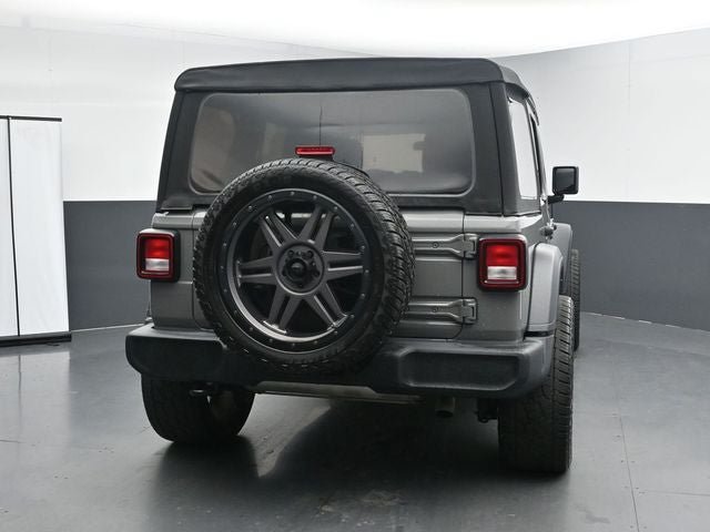 Used 2023 Jeep Wrangler Unlimited Sport AWD/4WD image 10