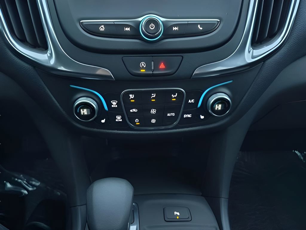 Used 2024 Chevrolet Equinox LT AWD/4WD image 21