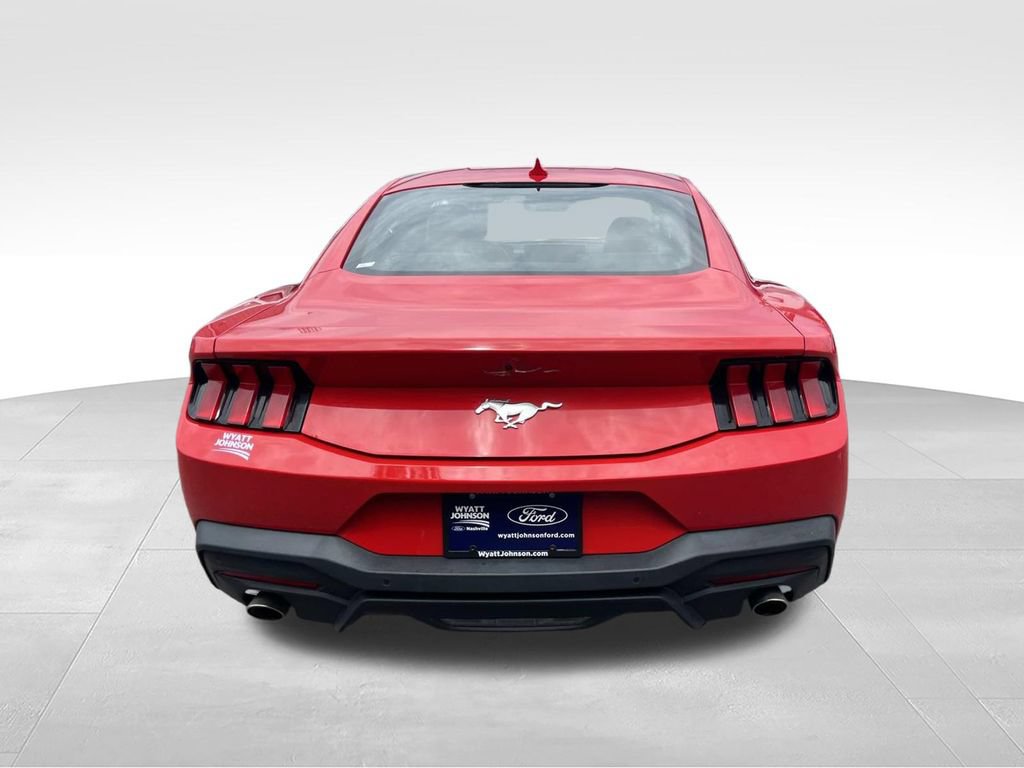 Certified 2024 Ford Mustang Coupe RWD image 5