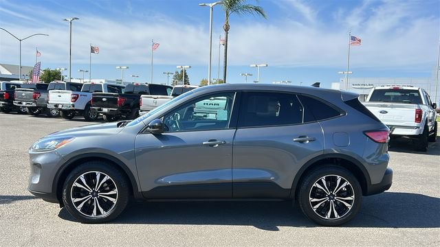 Certified 2022 Ford Escape SE w/ SE Sport Appearance Package AWD/4WD image 7
