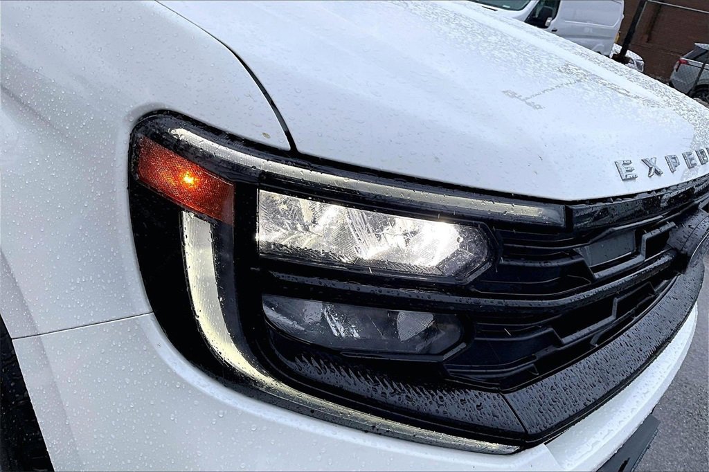 Certified 2025 Ford Expedition Active image 29