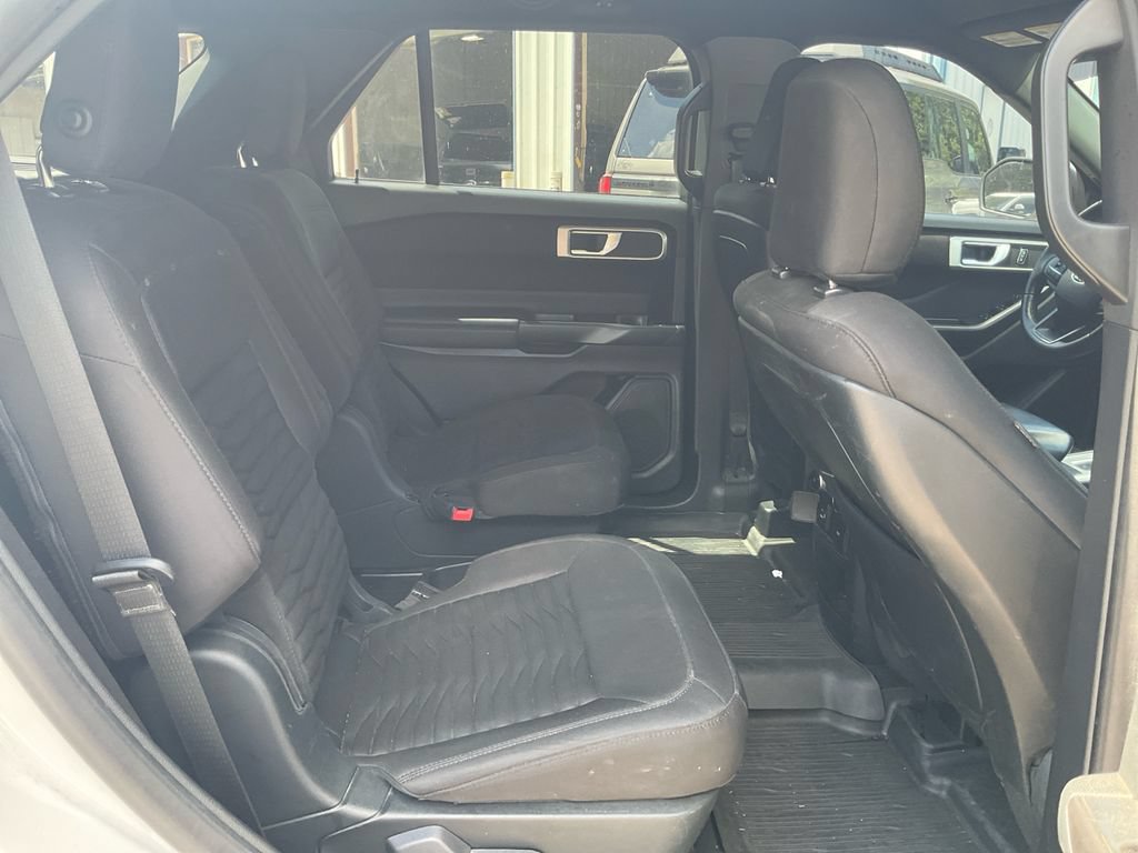 Certified 2020 Ford Explorer XLT RWD image 13