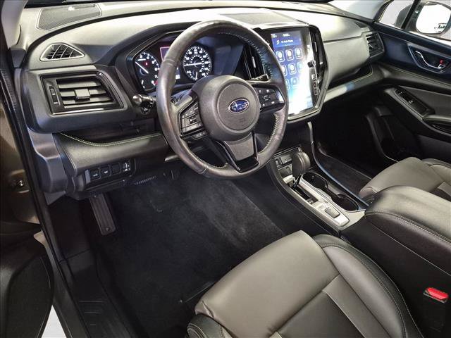 Used 2023 Subaru Ascent Onyx Edition AWD/4WD image 10