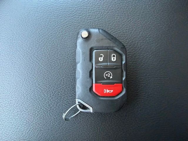 Used 2020 Jeep Gladiator Rubicon AWD/4WD image 27