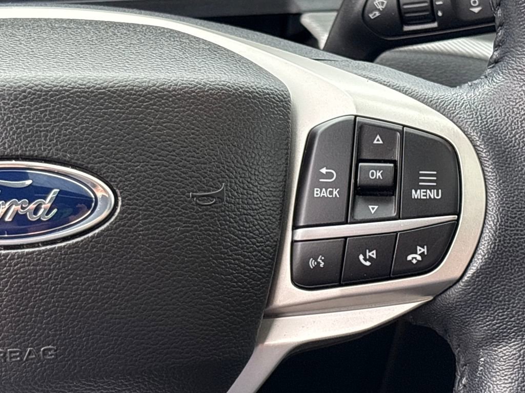 Certified 2022 Ford Explorer XLT w/ Equipment Group 202A image 21