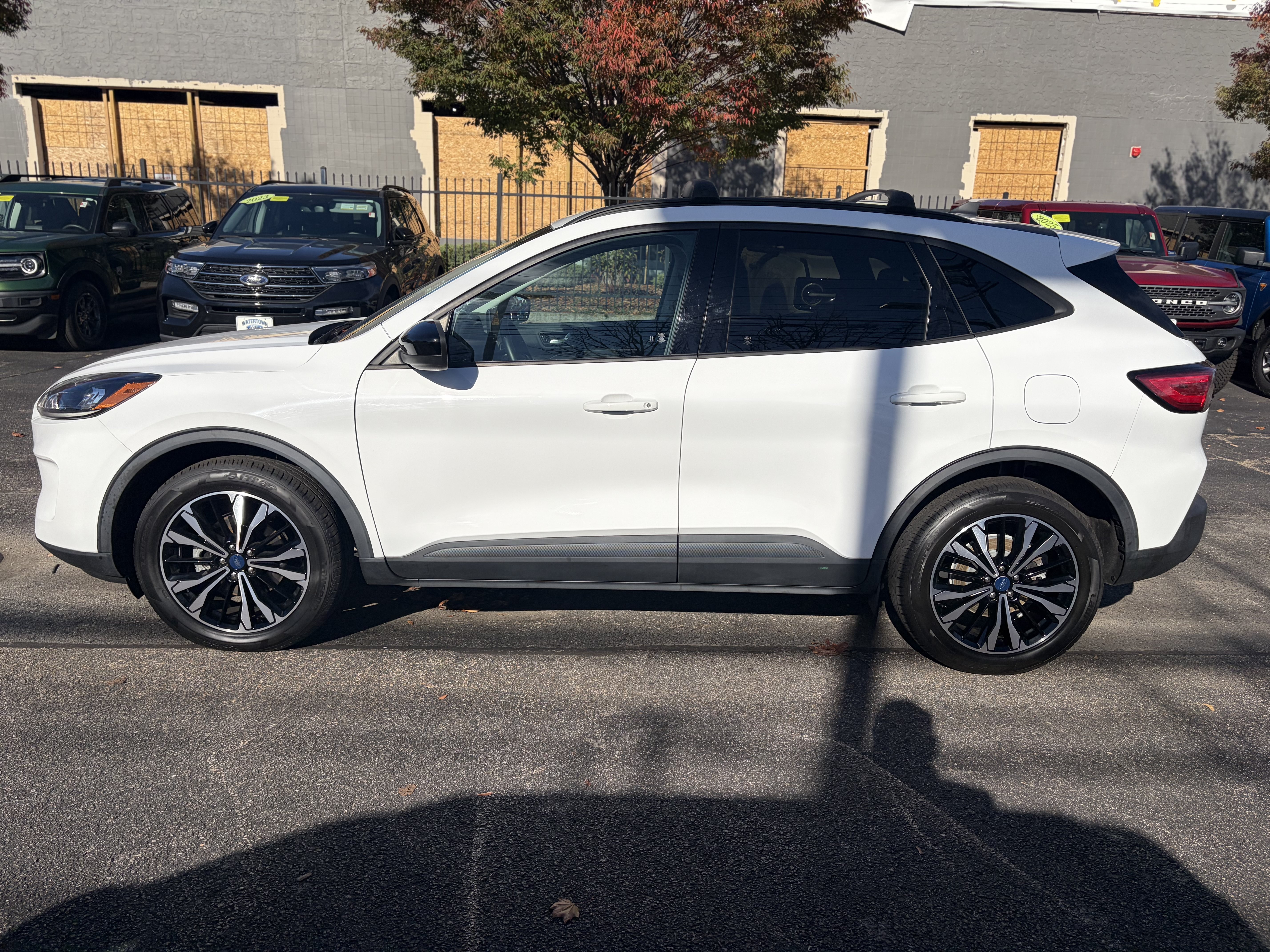 Certified 2022 Ford Escape SEL AWD/4WD image 8