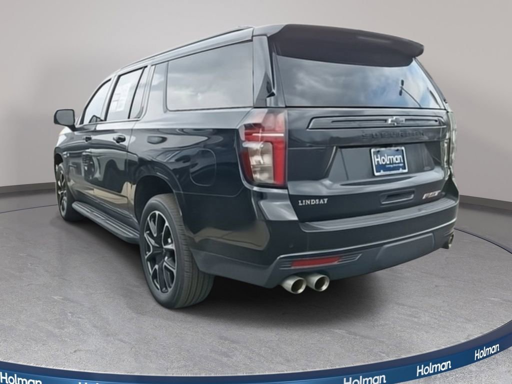 Used 2023 Chevrolet Suburban RST w/ Sport Performance Package image 2