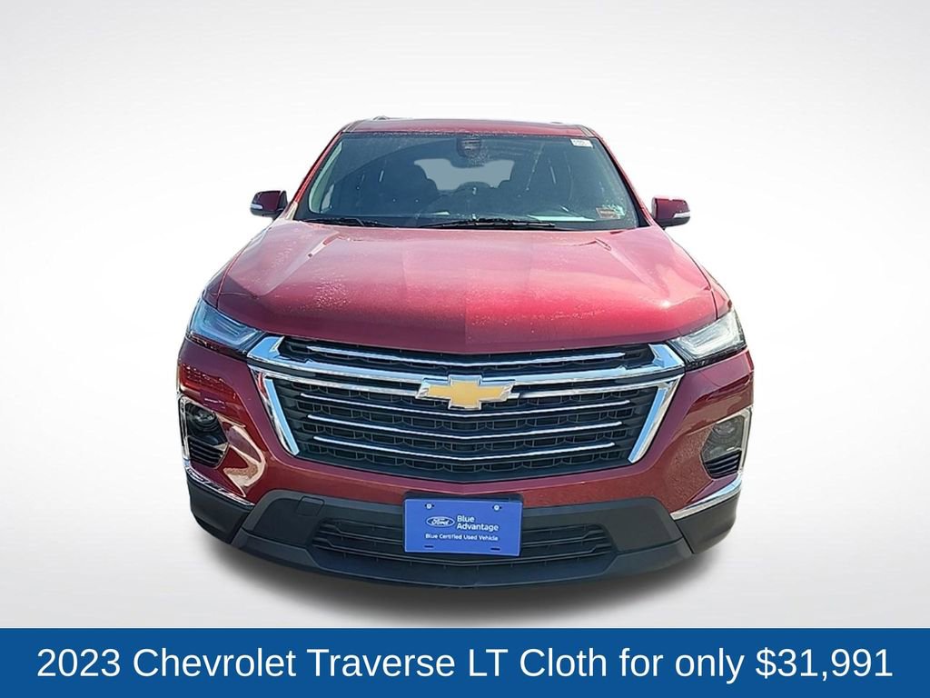 Used 2023 Chevrolet Traverse LT AWD/4WD image 2