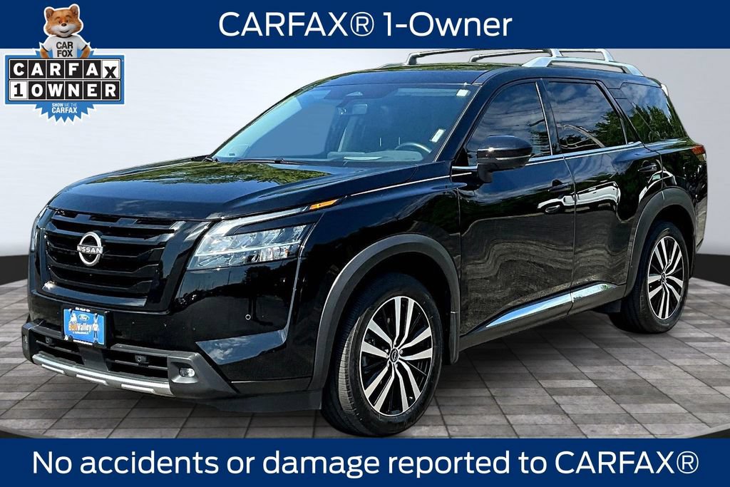 Used 2023 Nissan Pathfinder Platinum AWD/4WD image 3