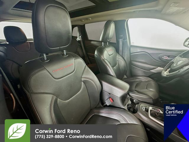 Used 2018 Jeep Cherokee Trailhawk w/ Quick Order Package 27L AWD/4WD image 31
