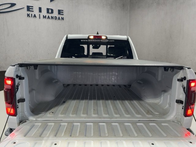 Used 2024 RAM 1500 Laramie AWD/4WD image 17