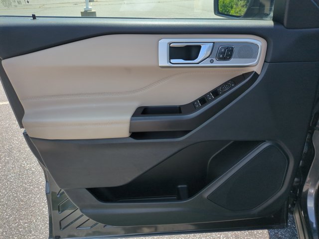 Certified 2020 Ford Explorer Limited AWD/4WD image 13