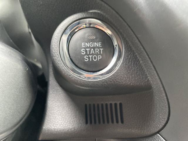 Used 2025 Subaru Forester Premium AWD/4WD image 16