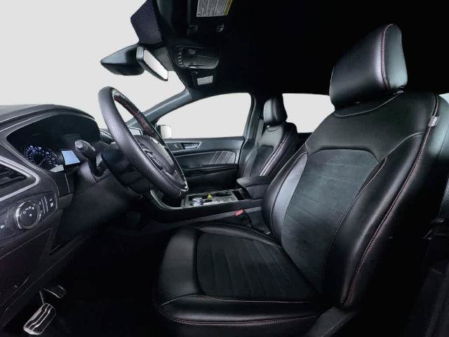 Certified 2022 Ford Edge ST-Line AWD/4WD image 12