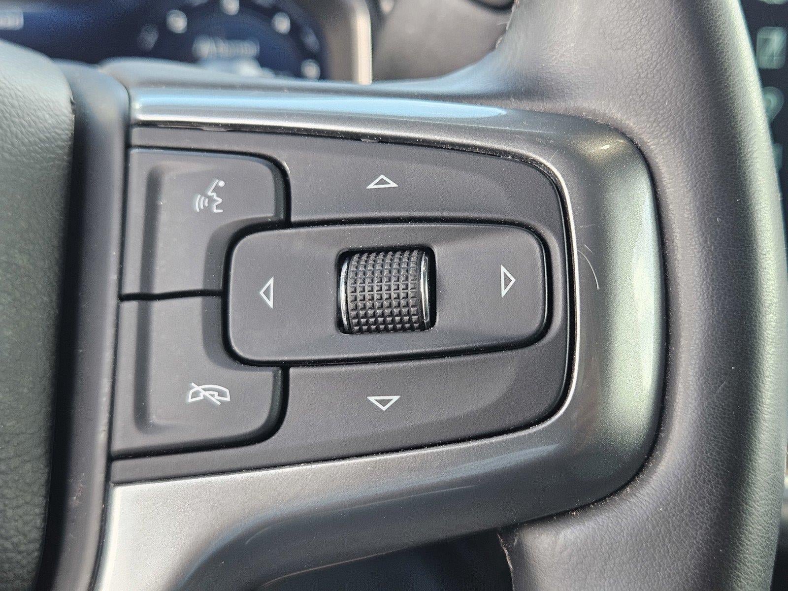 Used 2024 Chevrolet Silverado 1500 LT AWD/4WD image 24
