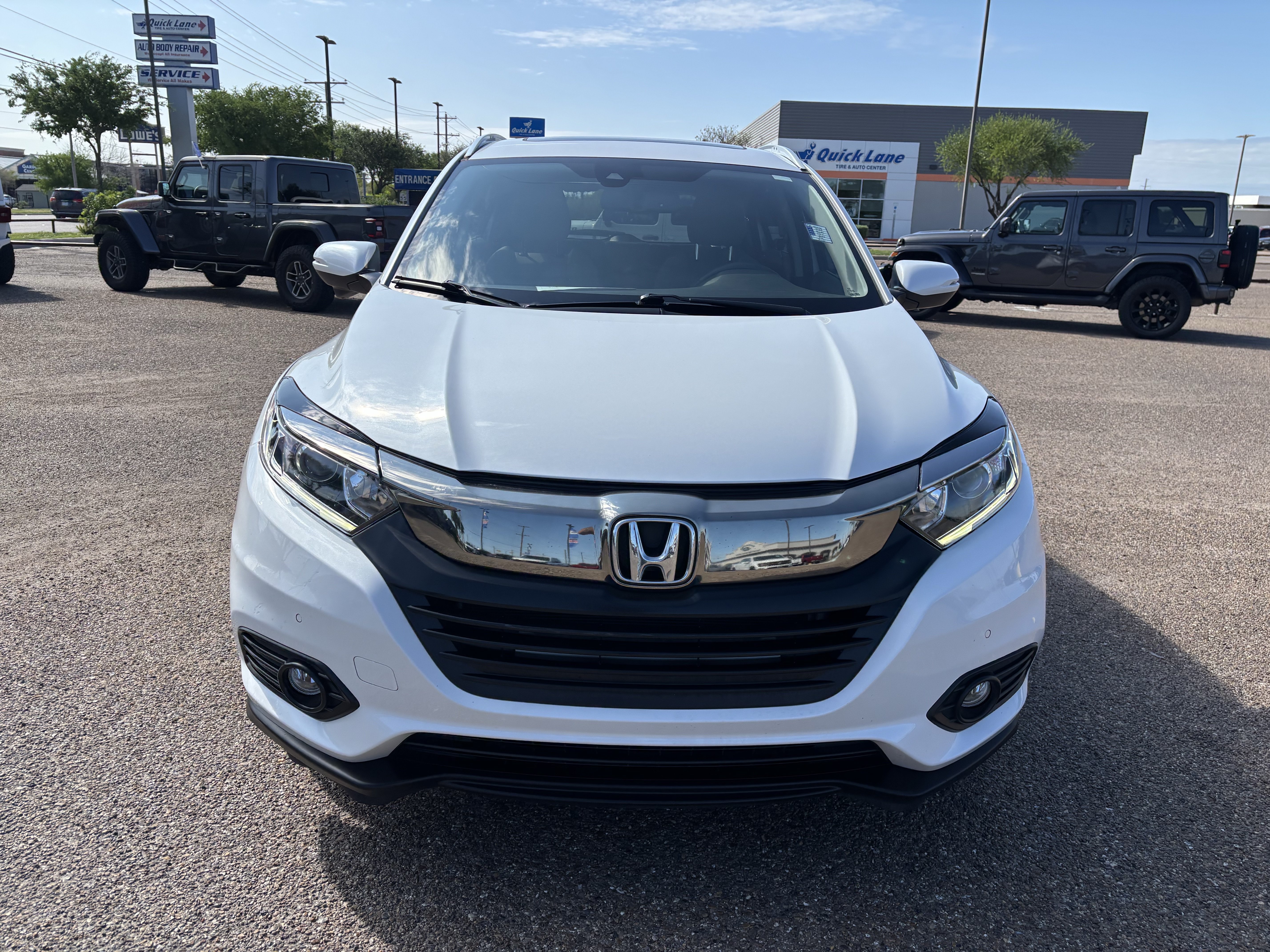 Used 2022 Honda HR-V EX-L image 6