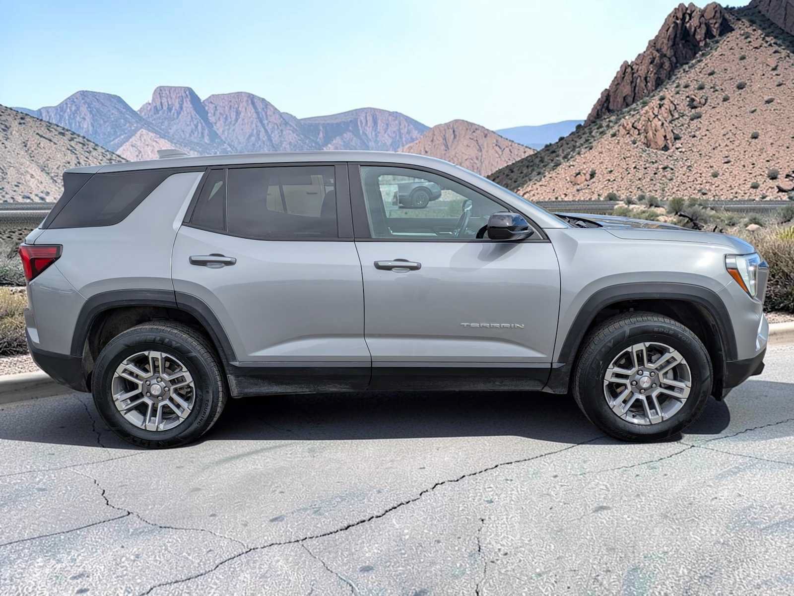 Used 2026 GMC Terrain Elevation AWD/4WD image 7