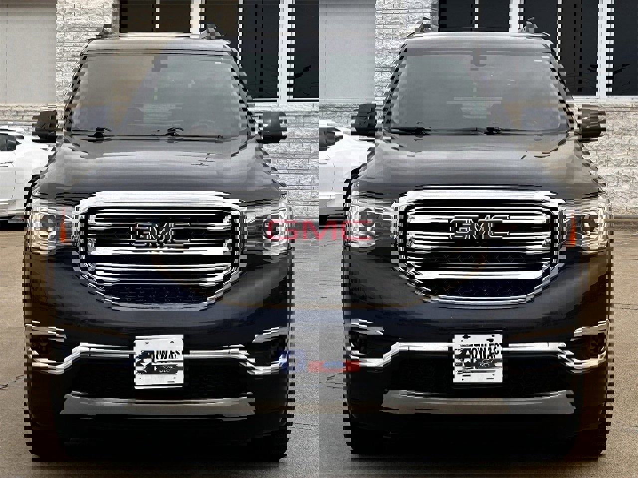 Used 2019 GMC Acadia SLT image 6