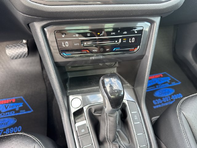 Used 2023 Volkswagen Tiguan SE AWD/4WD image 24