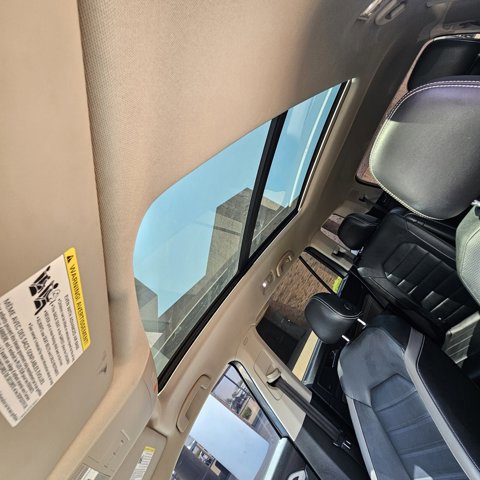 Used 2021 Volkswagen Atlas SEL Premium image 10