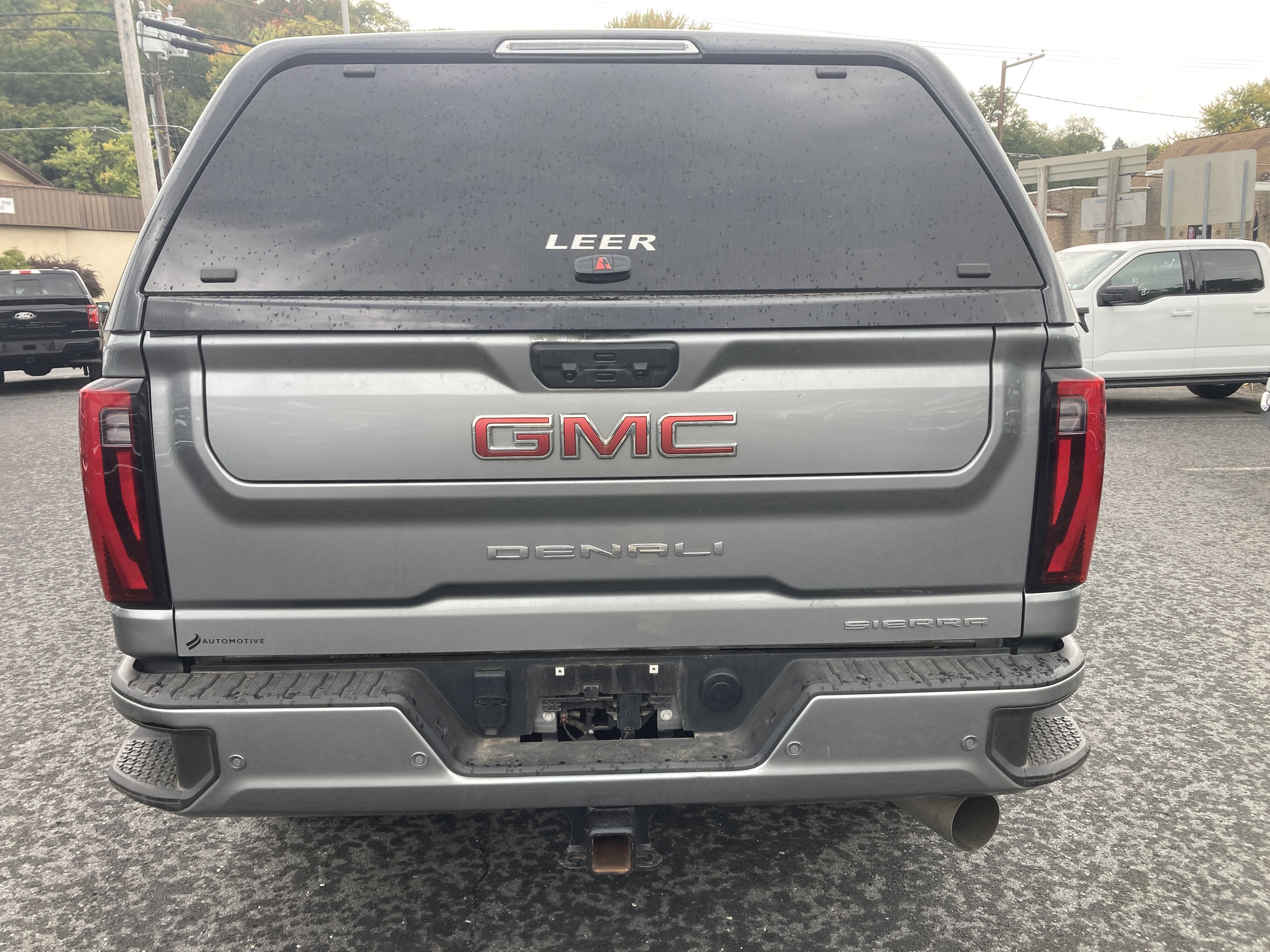 Used 2025 GMC Sierra 2500 Denali w/ Denali Reserve Package AWD/4WD image 5