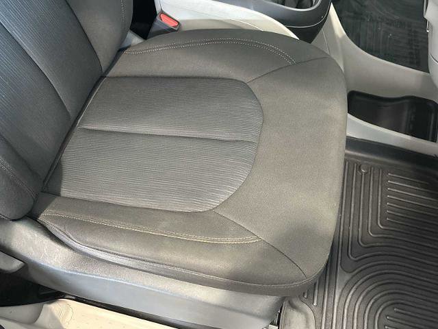 Used 2020 Chrysler Pacifica Touring image 31