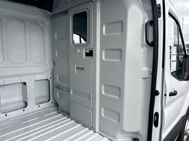 Certified 2025 Ford Transit 250 148 High Roof AWD image 34