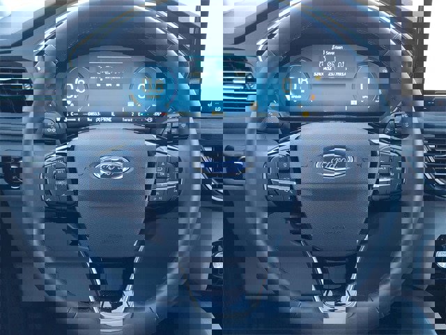 Certified 2023 Ford Escape Platinum image 32