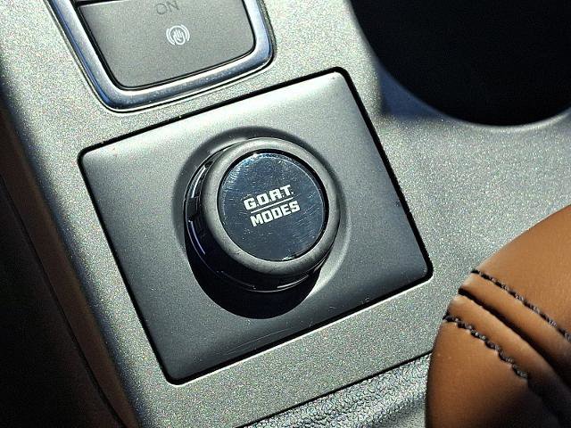 Certified 2025 Ford Bronco Sport Outer Banks w/ Outer Banks Tech Package+ AWD/4WD image 25