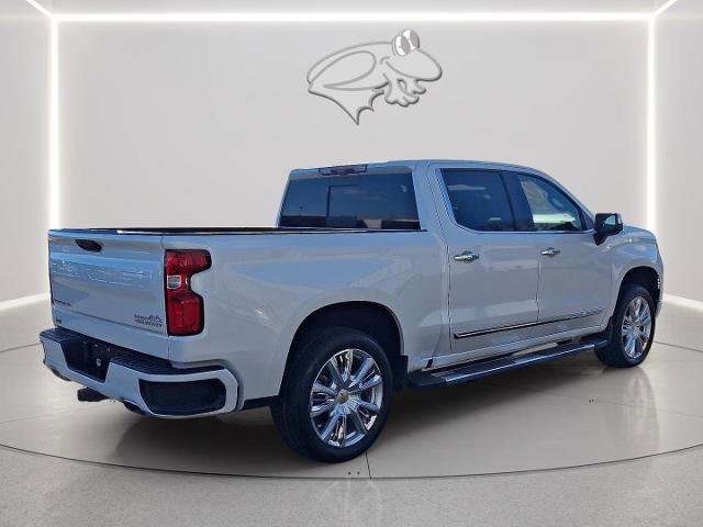 Used 2023 Chevrolet Silverado 1500 High Country w/ Technology Package image 6