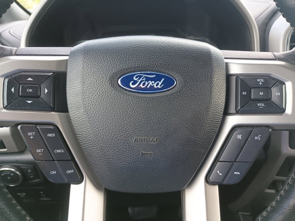 Certified 2020 Ford F150 Lariat w/ Equipment Group 502A Luxury AWD/4WD image 25