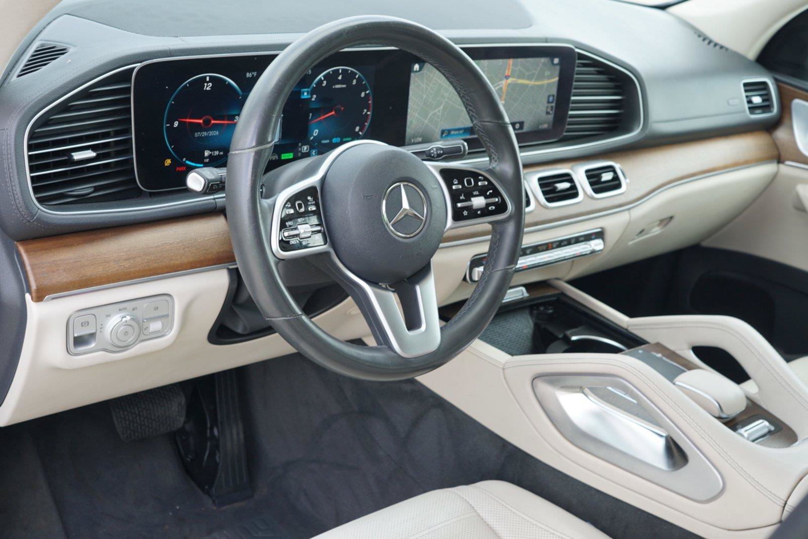 Used 2020 Mercedes-Benz GLS 450 4MATIC image 9