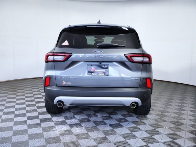 Certified 2025 Ford Escape Platinum AWD/4WD image 5