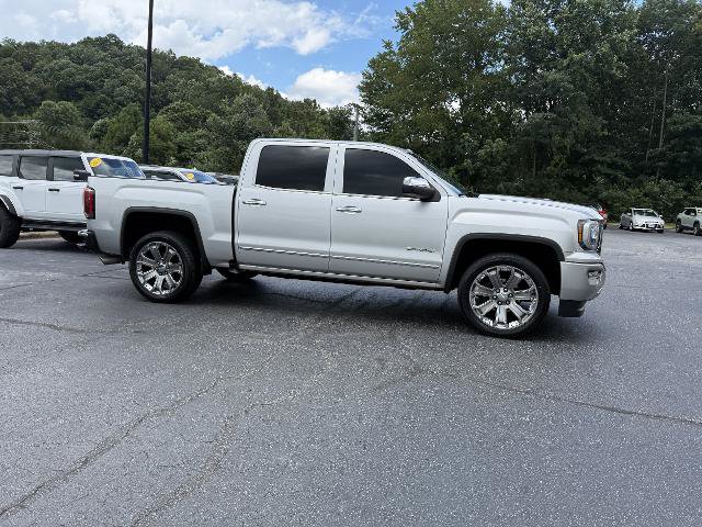 Used 2018 GMC Sierra 1500 Denali w/ Denali Ultimate Package AWD/4WD image 4