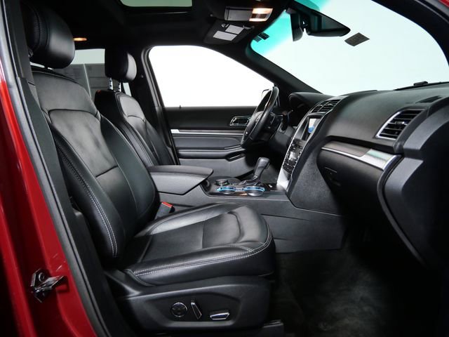 Certified 2017 Ford Explorer Limited w/ Equipment Group 301A AWD/4WD image 11
