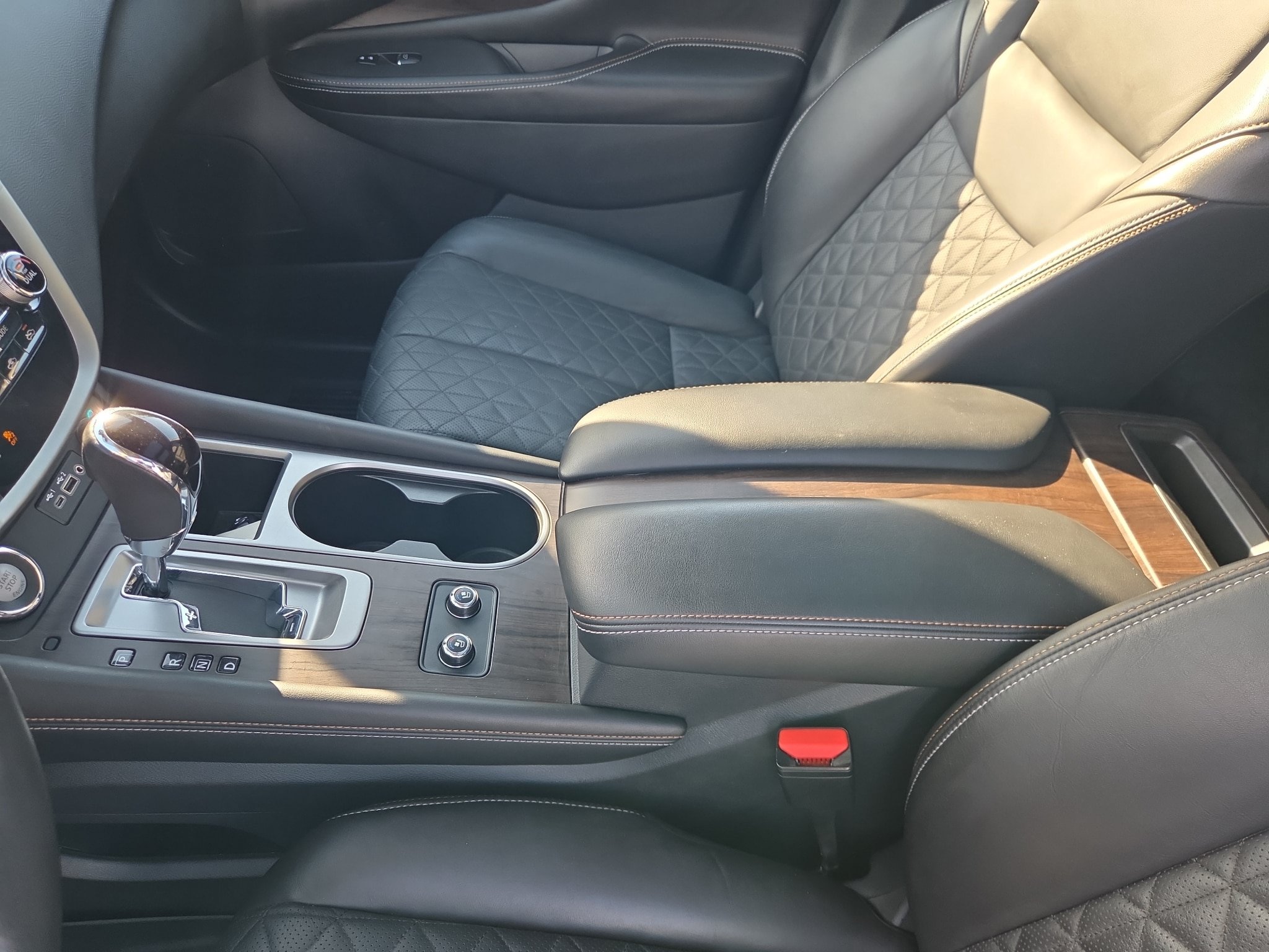 Used 2022 Nissan Murano Platinum w/ Cargo Package AWD/4WD image 21