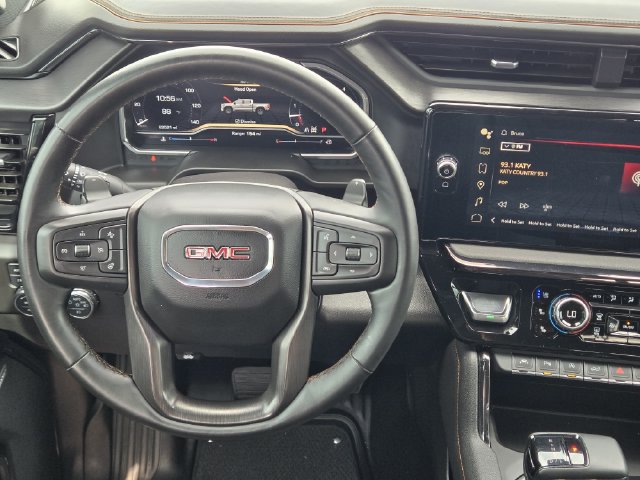Used 2024 GMC Sierra 1500 AT4 w/ Technology Package AWD/4WD image 26