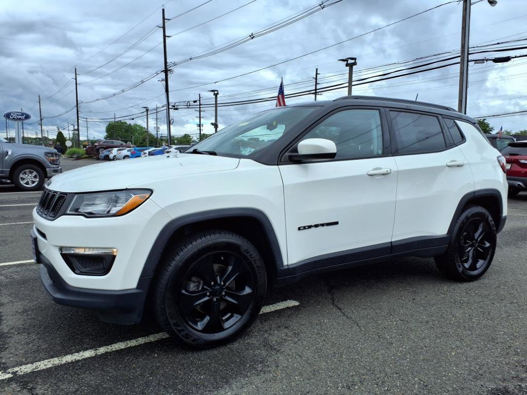 Used 2020 Jeep Compass Latitude image 3