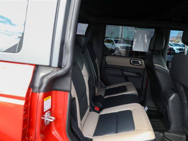 Certified 2024 Ford Bronco Wildtrak AWD/4WD image 35