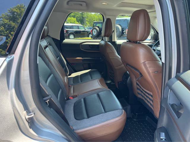 Certified 2023 Ford Bronco Sport Outer Banks w/ Tech Package AWD/4WD image 12