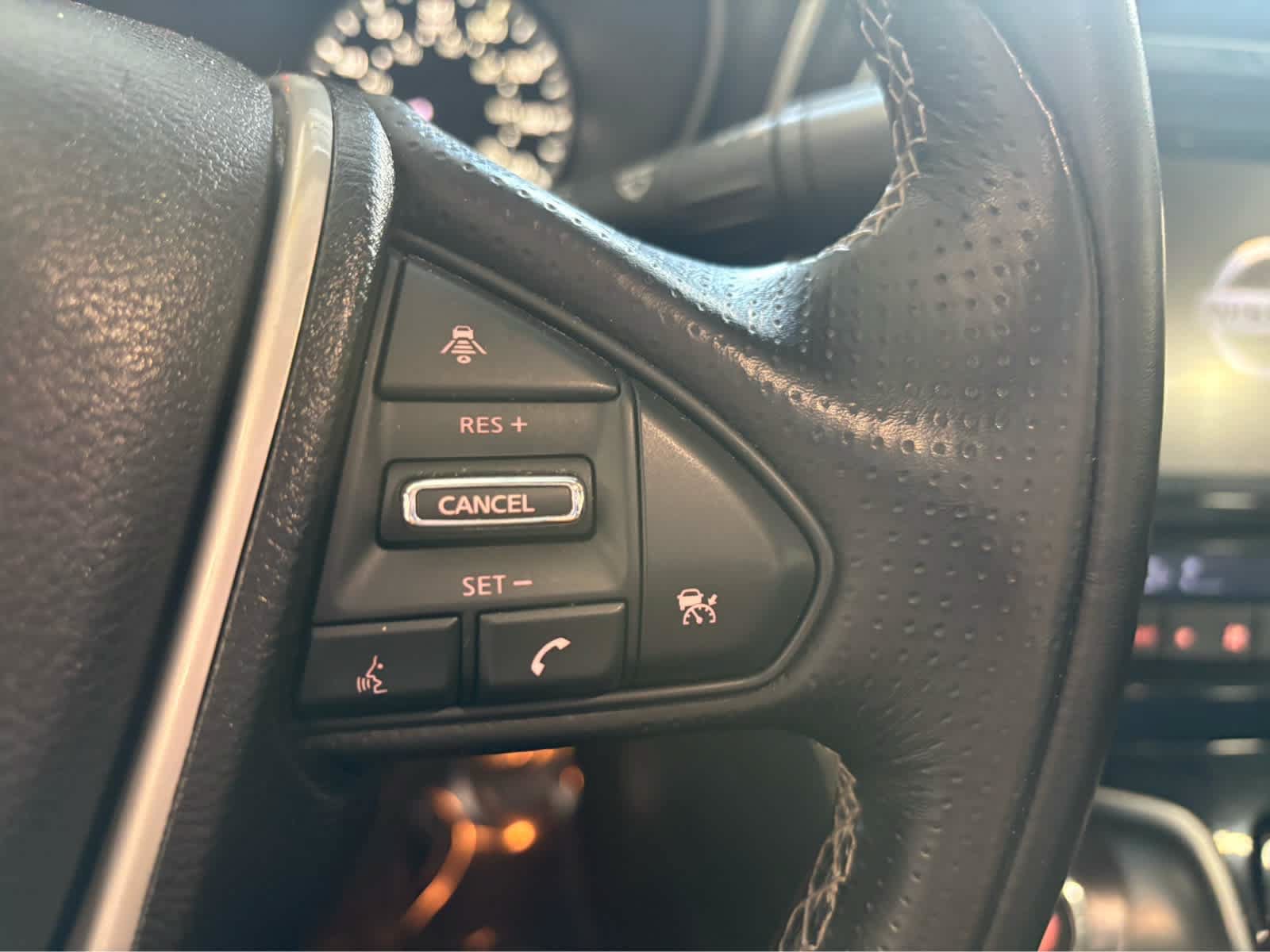 Used 2017 Nissan Maxima Platinum FWD image 19